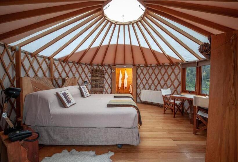 اتاق لوکس, Patagonia Camp