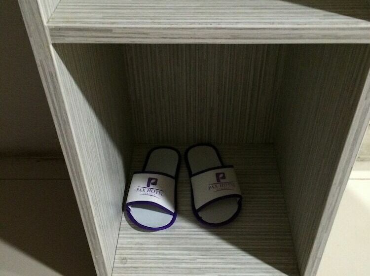 חדר דלוקס, Pax Hotel Jakarta