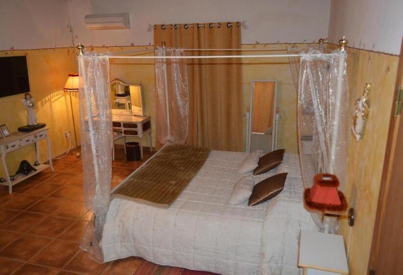 Люкс Повышенной Комфортности, Monte Chalaça   Turismo Rural