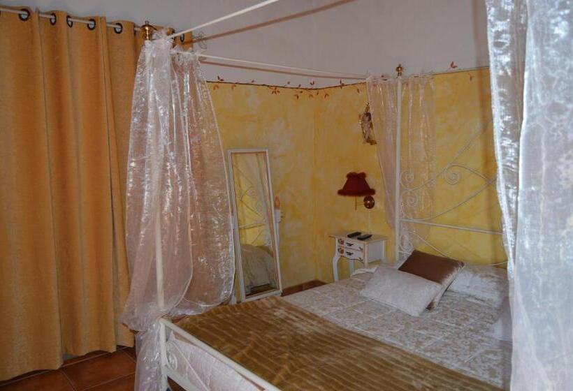 Люкс Повышенной Комфортности, Monte Chalaça   Turismo Rural