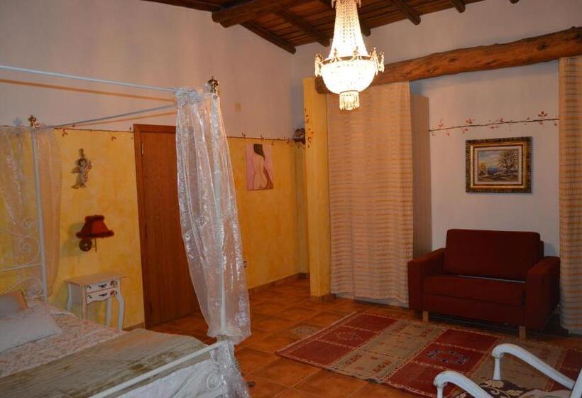 Люкс Повышенной Комфортности, Monte Chalaça   Turismo Rural