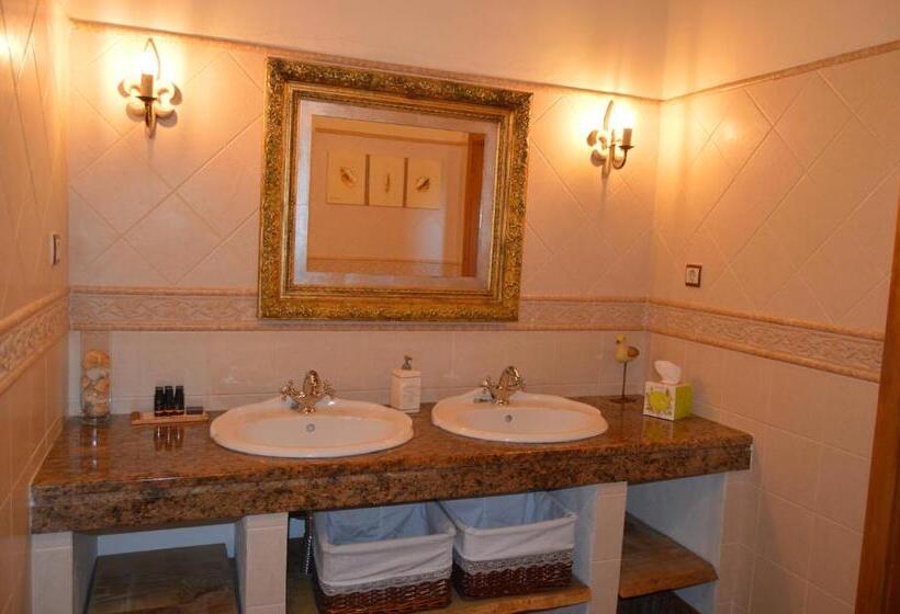 Люкс Повышенной Комфортности, Monte Chalaça   Turismo Rural