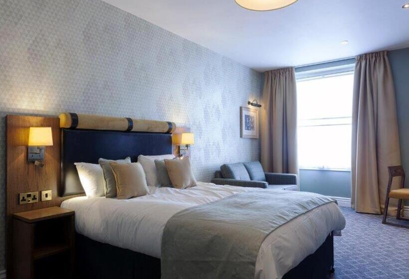 标准间, The Greyhound Wetherspoon