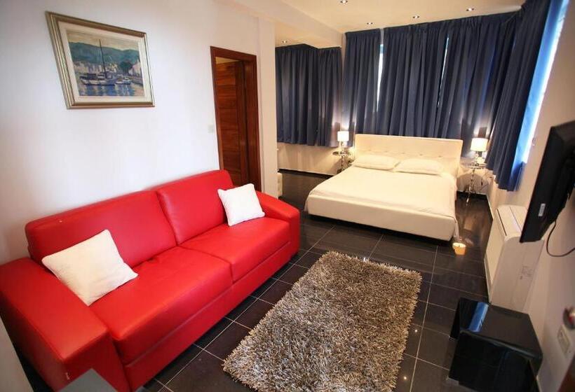 Номер Стандарт с Террасой, Villa Kampanel