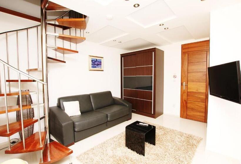 Люкс Дюплекс, Villa Kampanel