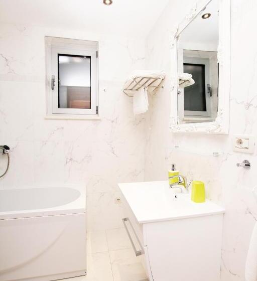 Люкс Дюплекс, Villa Kampanel