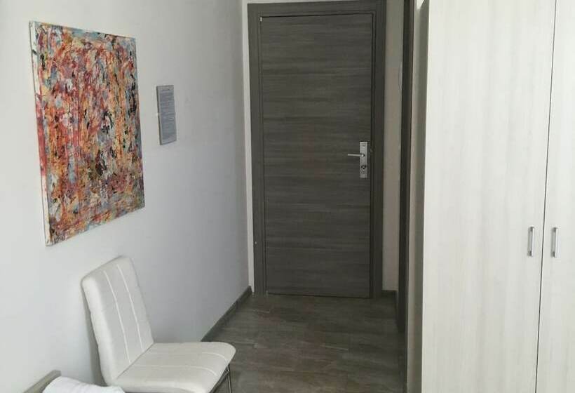 Номер Стандарт Трехместный, Residence R&b Tyrrhenum