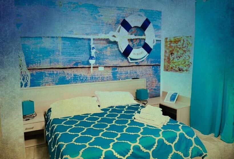 اتاق استاندارد سه نفره, Residence R&b Tyrrhenum