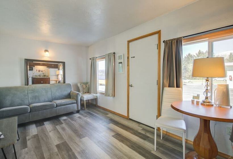 豪华房间, Westerly Motel