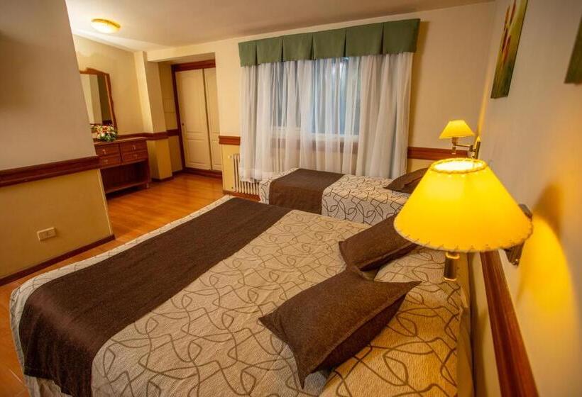 غرفة قياسية ثلاثية, Aguas Del Sur