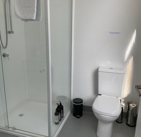 标准工作室, Argyle Accommodation