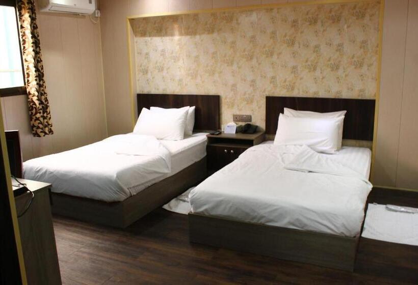 高级大房间, Baghdad Intl. Airport