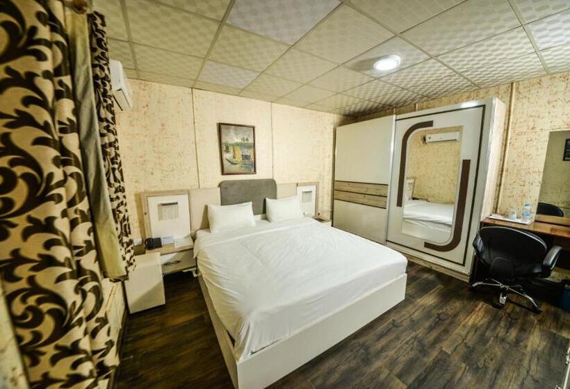 豪华房间, Baghdad Intl. Airport