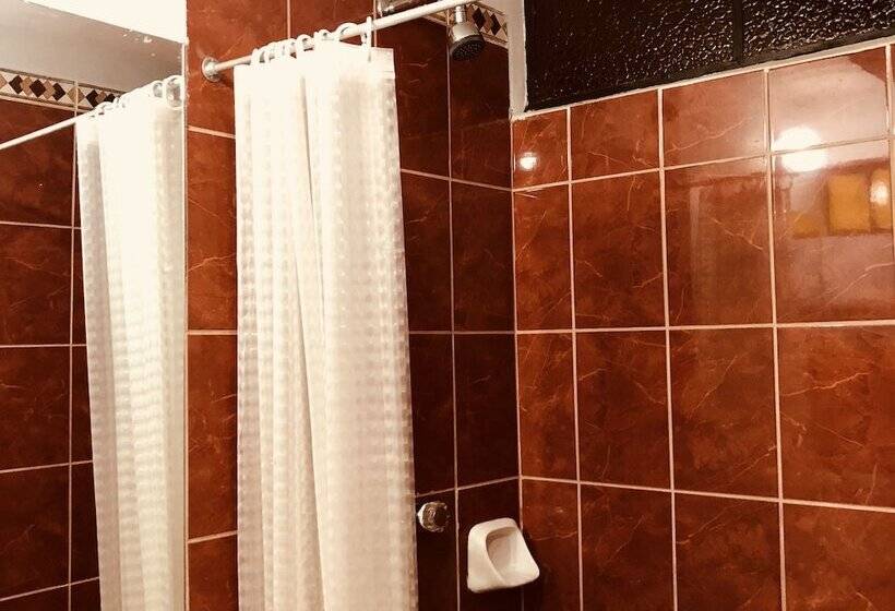 اتاق خانوادگی, Hanaq Mayu