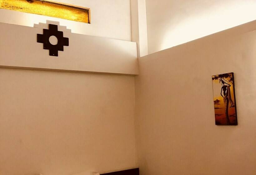 اتاق استاندارد, Hanaq Mayu