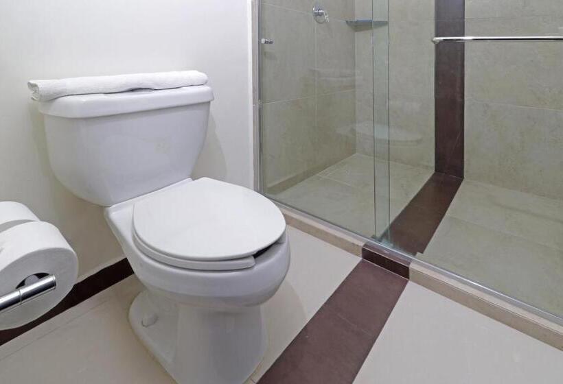 חדר סטנדרט עם מיטת קינג, Holiday Inn Express   Tuxpan, An Ihg