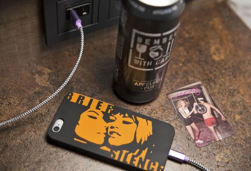 ファミリールーム, Moxy Frankfurt East