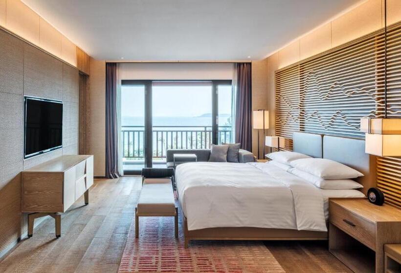 이그제큐티브 스위트 킹침대, Shenzhen Marriott Hotel Golden Bay