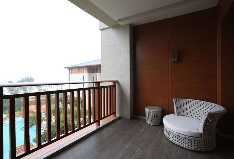 سوئیت اجرایی با چشم‌انداز دریا, Shenzhen Marriott Hotel Golden Bay