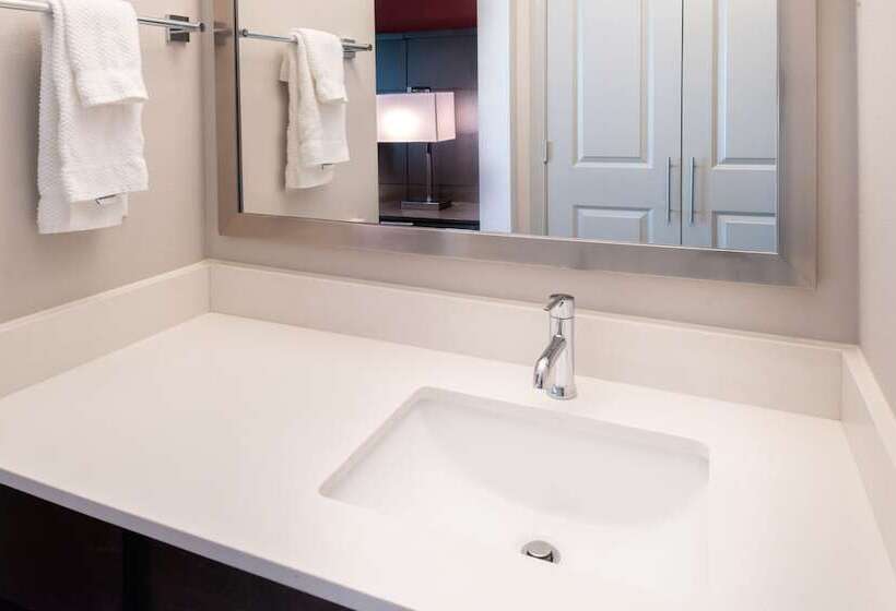 Студия Стандарт, Staybridge Suites   Lake Charles, An Ihg