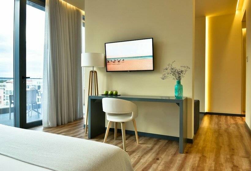 デラックススイート, The Prime Energize