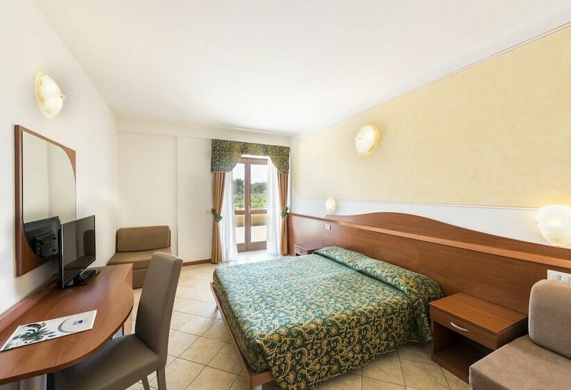 バルコニー付きスタンダードルーム, Antico Monastero