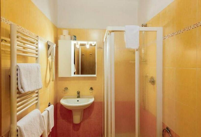 バルコニー付きスタンダードルーム, Antico Monastero