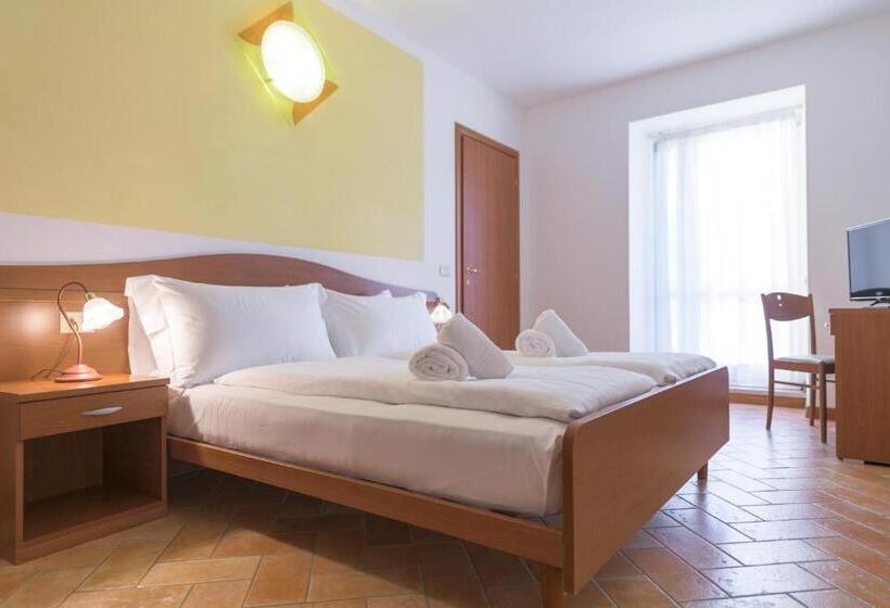 バルコニー付きスタンダードルーム, Antico Monastero