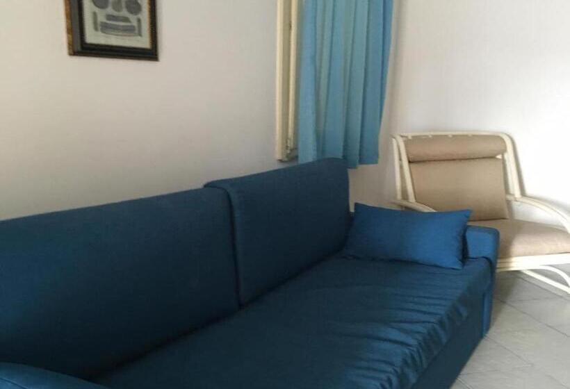 استودیوی استاندارد, Baia Dei Delfini