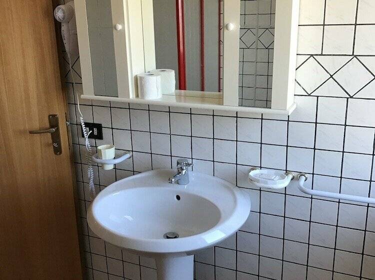 スタンダードルーム, Cilento