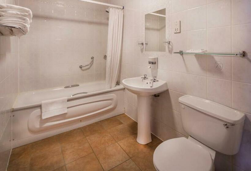 豪华房间, Breffni Arms