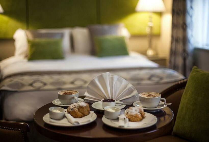 豪华房间, Breffni Arms