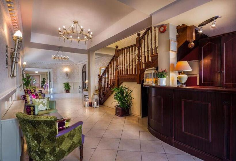 豪华单人间, Breffni Arms