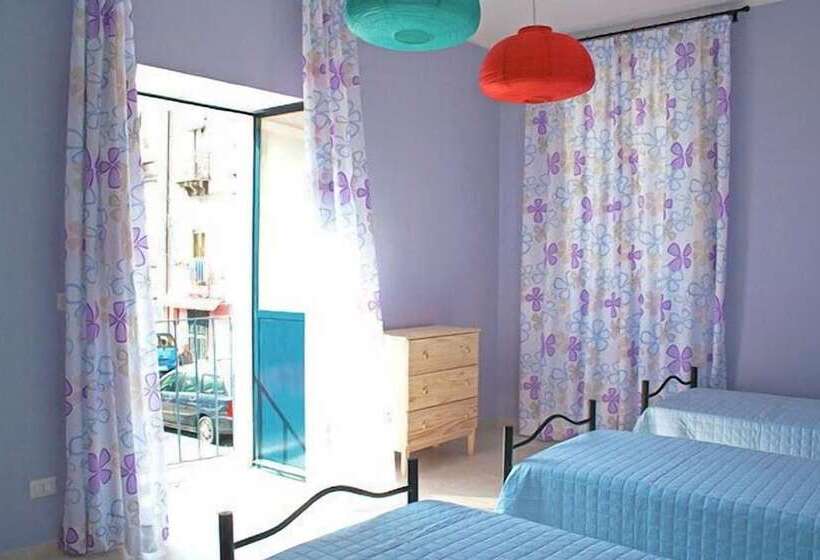 غرفة قياسية ثلاثية, City In Hostel B&b