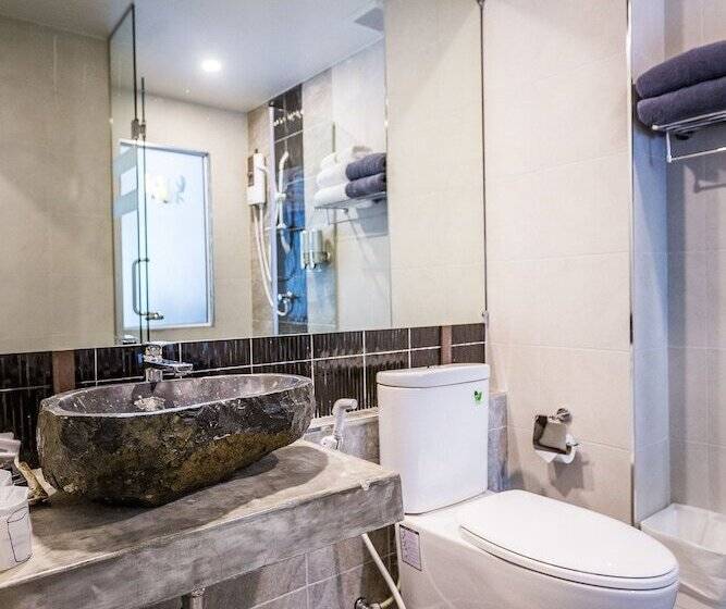 디럭스 룸 바다 전망, Maneetel Krabi Beachfront Sha Plus