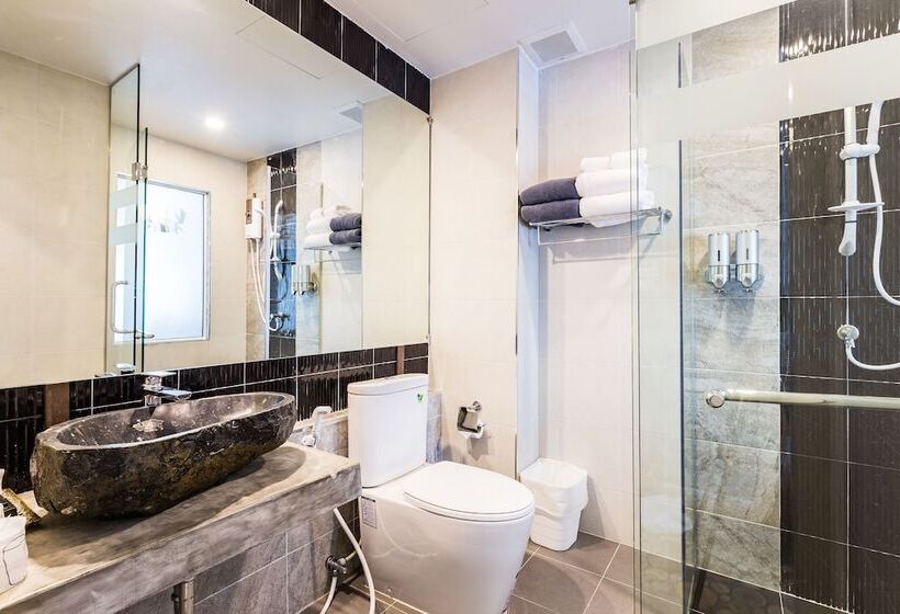 디럭스 룸 바다 전망, Maneetel Krabi Beachfront Sha Plus