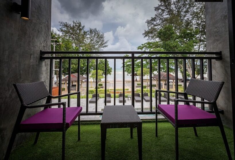 디럭스 룸 바다 전망, Maneetel Krabi Beachfront Sha Plus