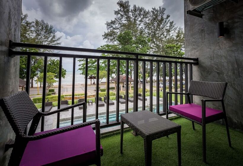 디럭스 룸 바다 전망, Maneetel Krabi Beachfront Sha Plus