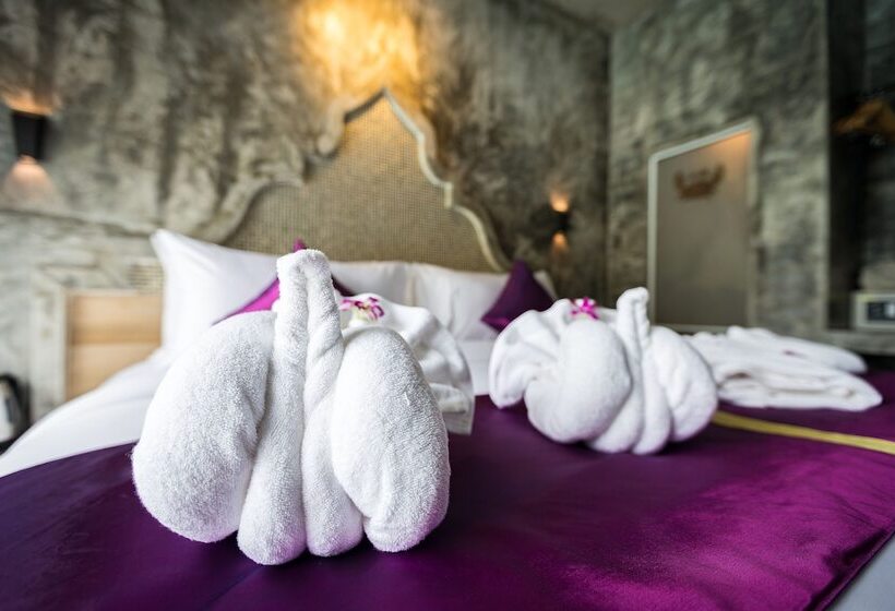 디럭스 룸 바다 전망, Maneetel Krabi Beachfront Sha Plus