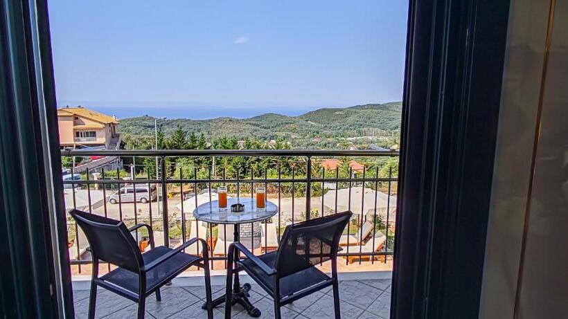 Трехместный Superior Вид на Море, Villa Maria