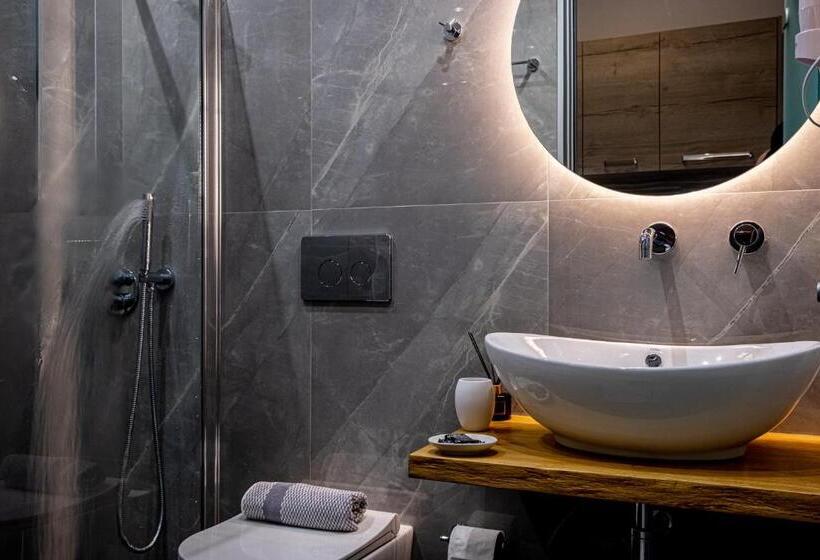 オーシャンビュースタンダードルーム, Villa Maria