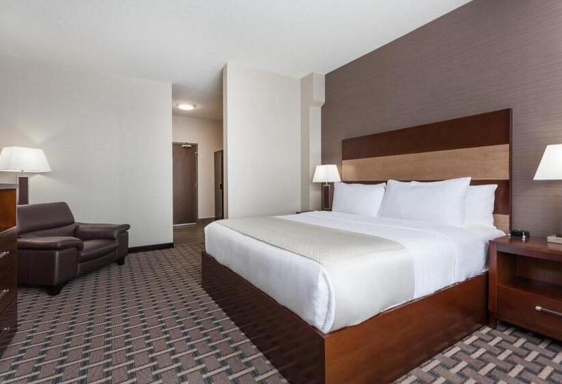 이그제큐티브 스위트 킹침대, Wyndham Garden Edmonton Airport