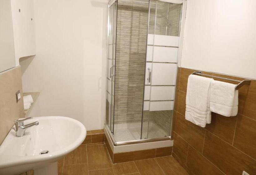 اتاق اکونومی, B&b Liberty 900