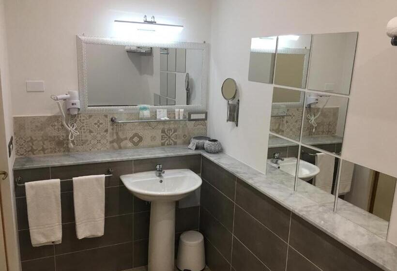 اتاق اکونومی, B&b Liberty 900