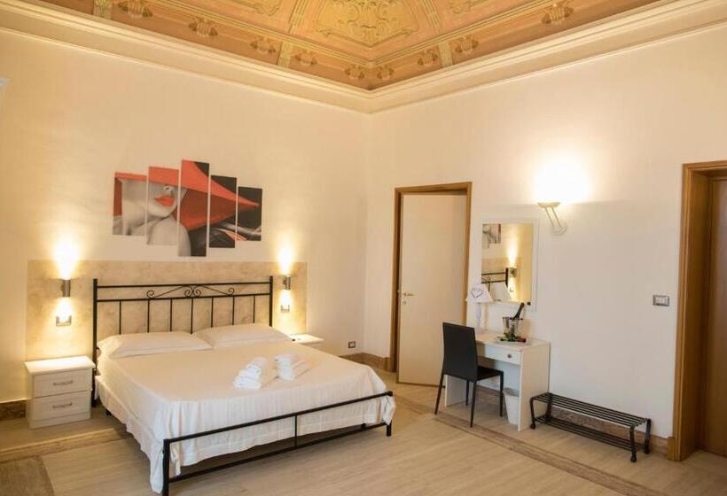 اتاق سوپریور خانوادگی, B&b Liberty 900