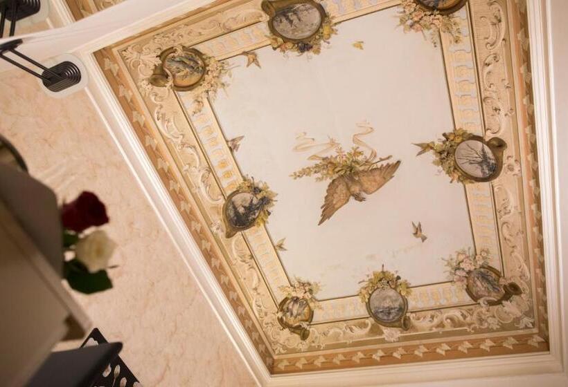 اتاق استاندارد با چشم‌انداز باغ, B&b Liberty 900