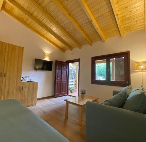 Семейный Номер Вид на Сад, Villa Marin Toledo