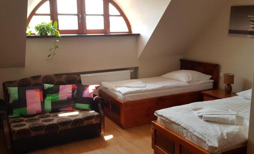 Номер Стандарт Вид на Город, City