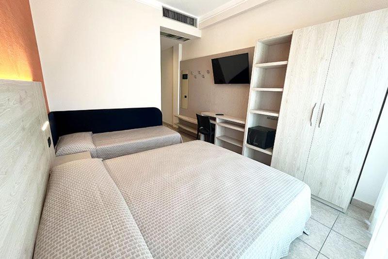 غرفة قياسية, Everest