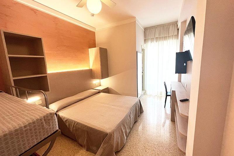 غرفة قياسية, Everest